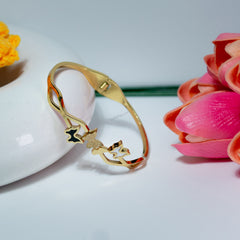 Triple Butterfly Gold Bangle Bracelet (Free Size)